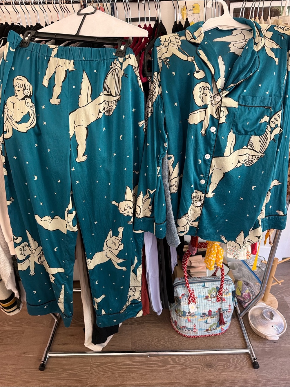 LILYSILK Gemini Zodiac Classic Silk Pajama Set - Picture 6 of 13